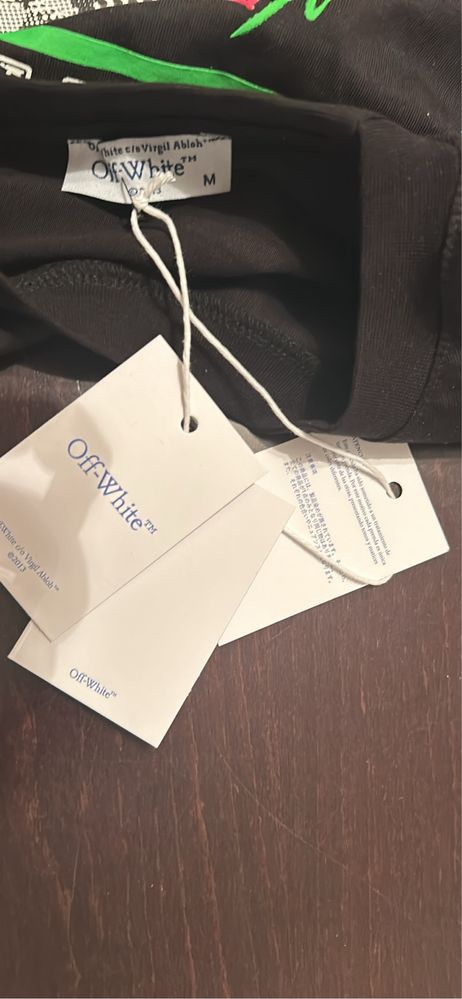 Tricou Off-White