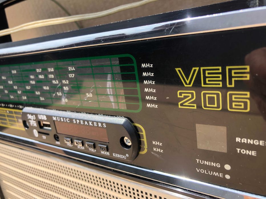 Работещо радио ВЕФ 206 с УКВ, 
блутут и дистанционно - модифицирано