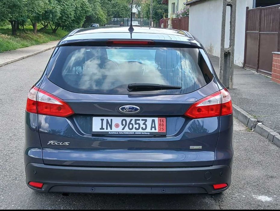 Ford focus . autoturism deosebit