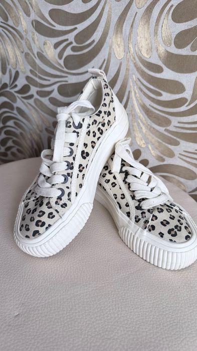 Маратонки Zara, размер 33