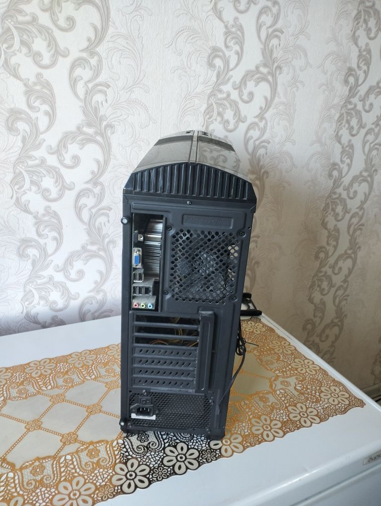 Корпус системный блок (чисто корпус)