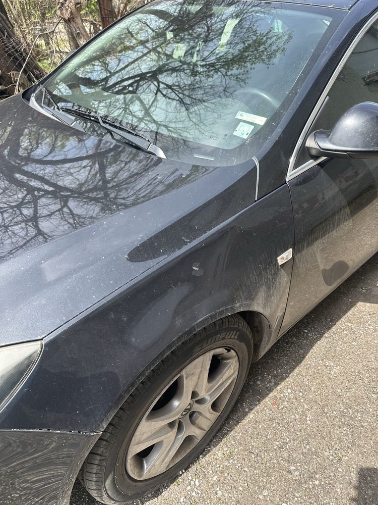 Продавам Opel Insignia 1.8 140