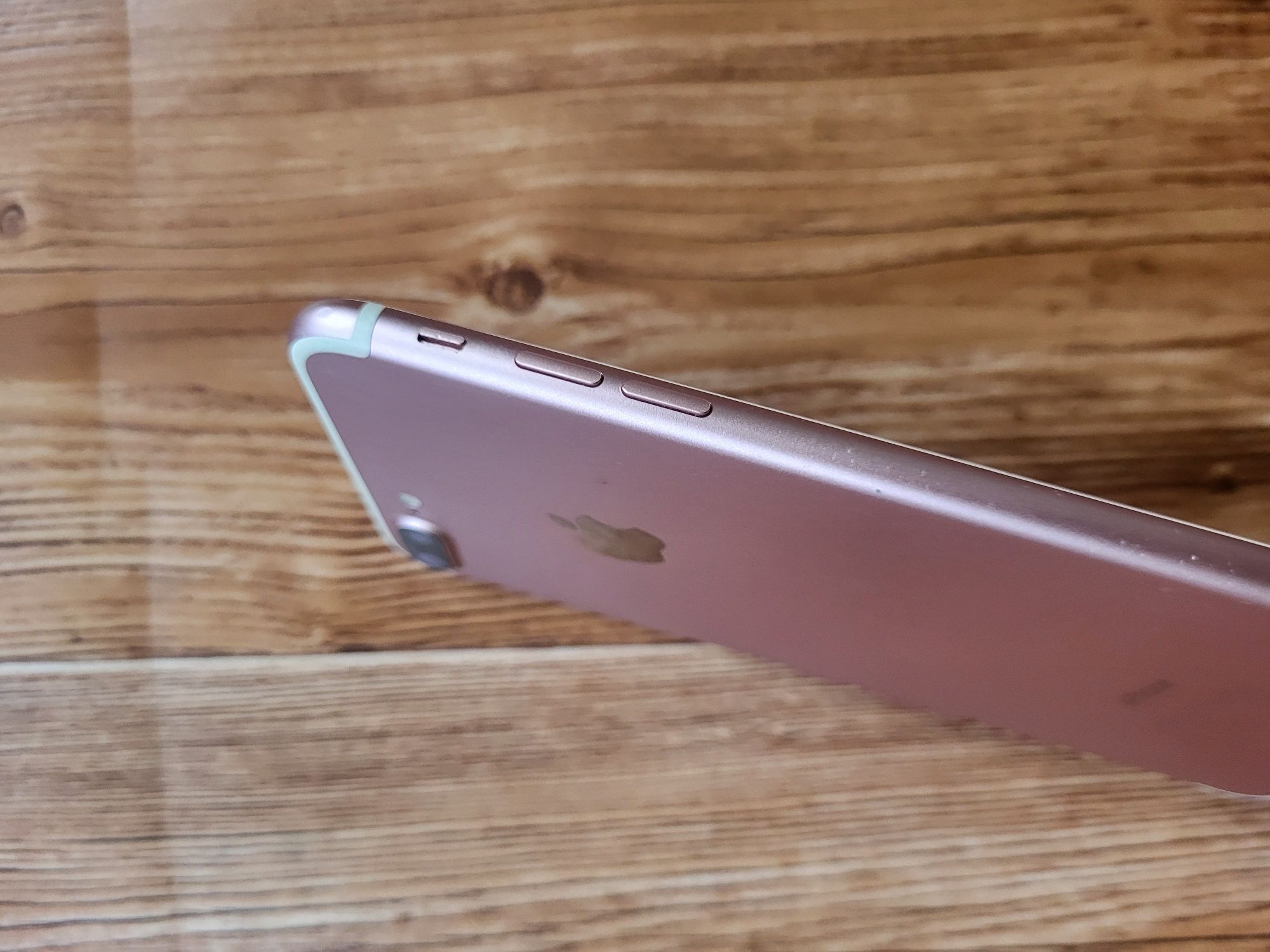 Apple iPhone 7+ айфон7+