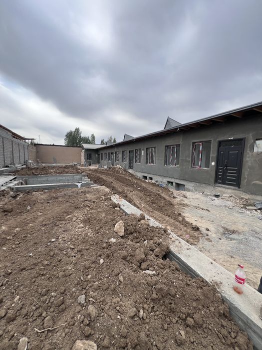 Nazarbek 4 xona kotej kadastr bor