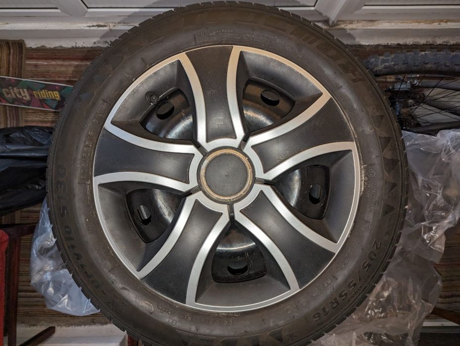 Genti cu cauciucuri iarna 5x108