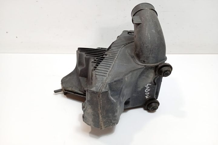 Carcasa  filtru aer 8200309636 Renault Clio a 3-a generatie (facelift