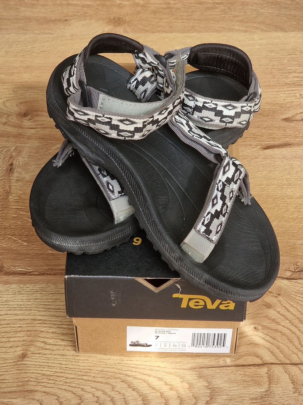 Sandale de trekking de femei Teva Winsted 38