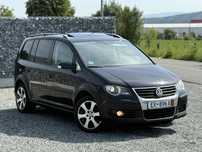 Volkswagen Touran Cross 7 Locuri