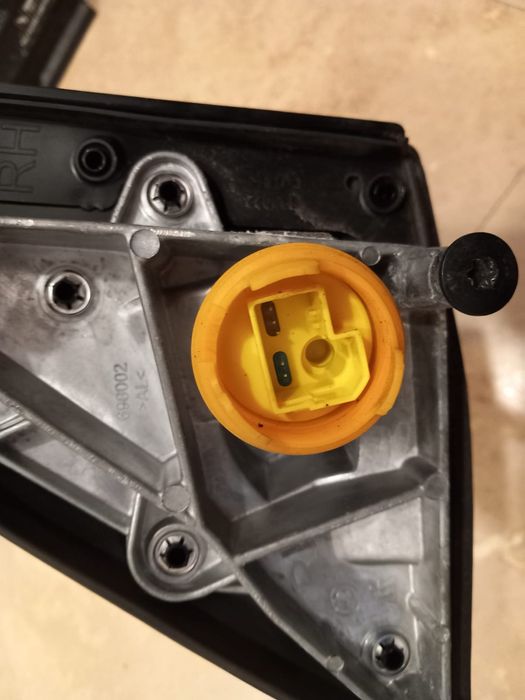 Oglinzi oglinda stanga dreapta rabatabila electric BMW X5 F15 Anglia