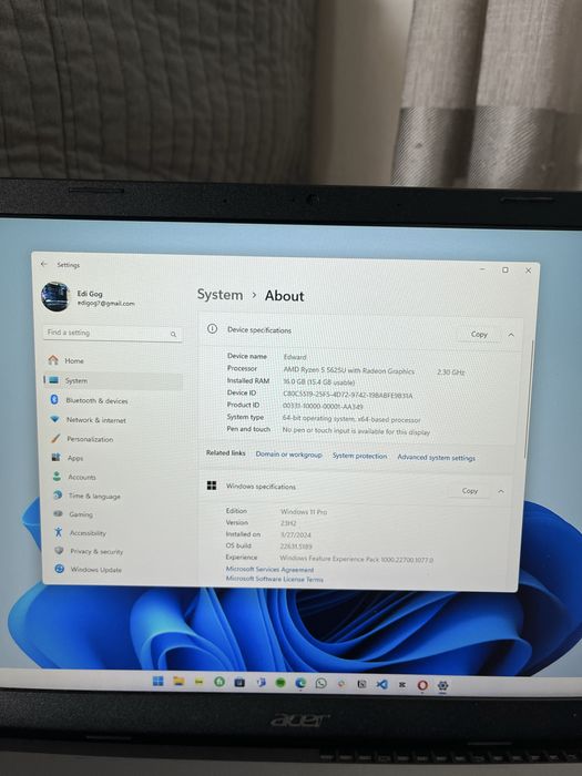 Vând laptop Acer Aspire 5 cu Licenta Windows 11 PRO