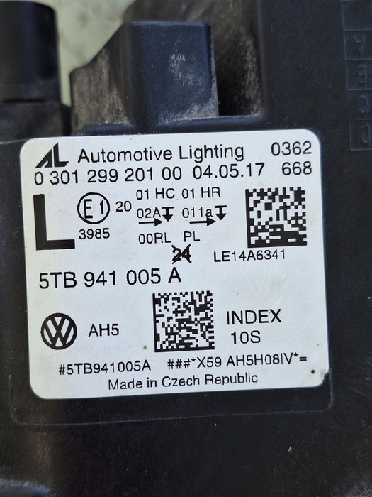 Ляв Фар За Volkswagen Touran  2016-2019 Година  Фолксваген Тоаран