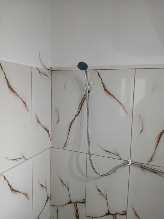 Vind garsoniera 11 mp et1  zona liceu M EMINESCU