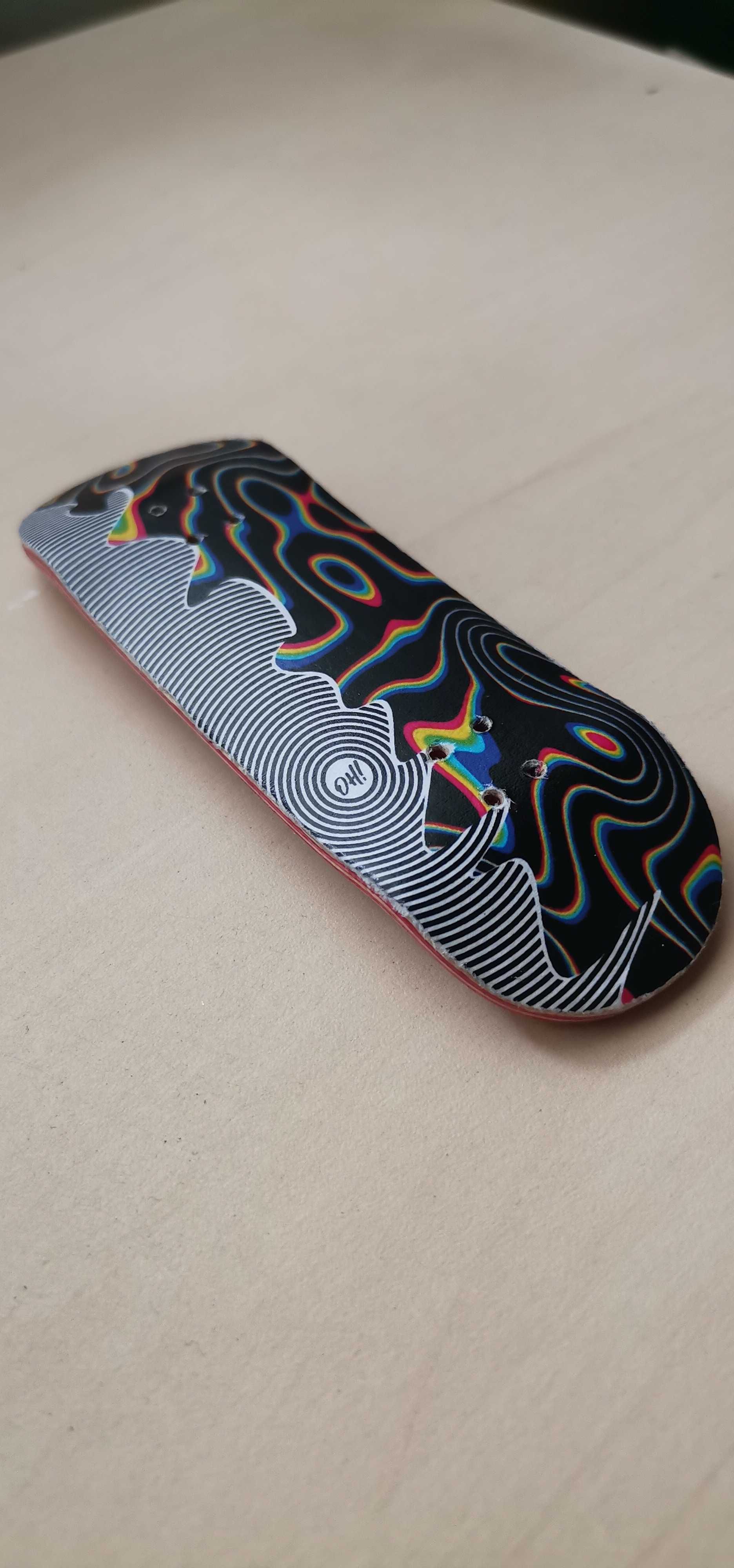 OH! Fingerboards |Trippy graphic