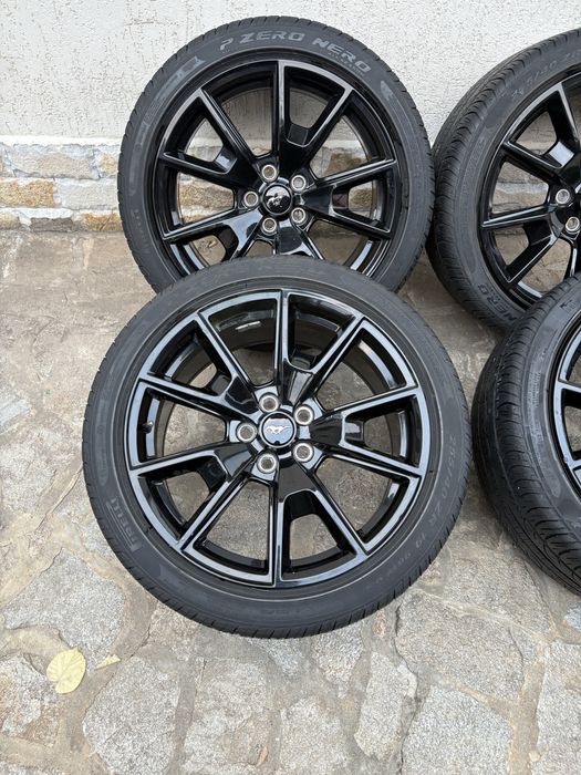 Оригинални джанти с гуми Форд Мустанг 19 цола