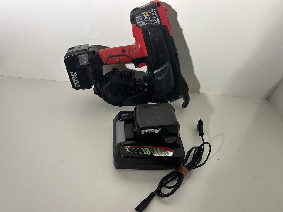 Max RB 441T masina de legat fier