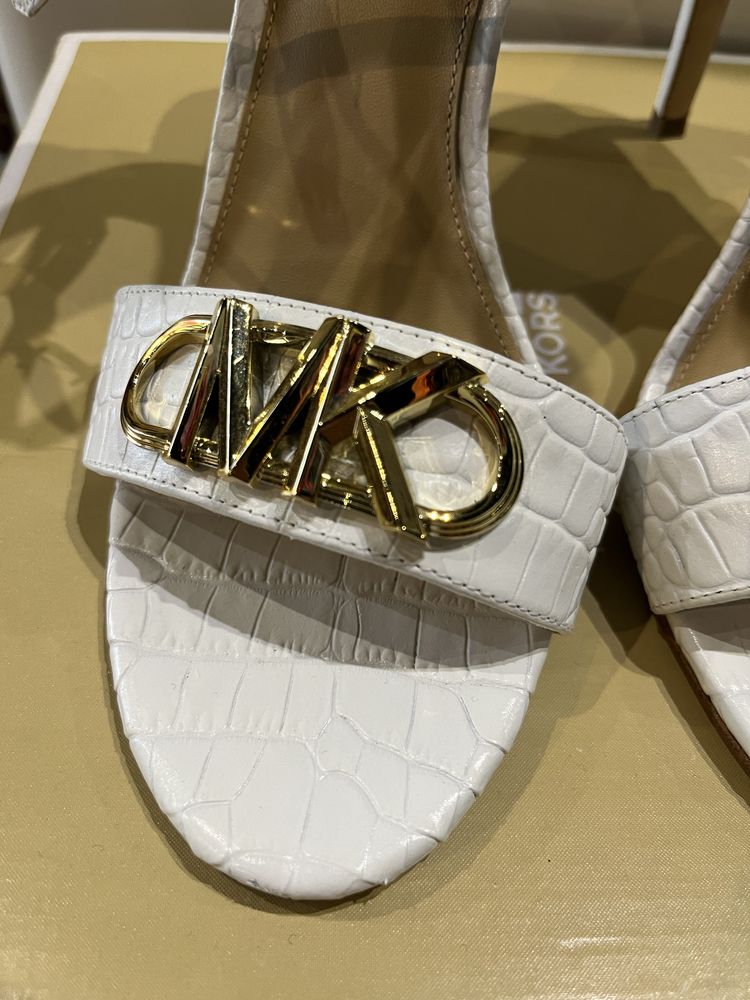 Оригинални сандали Michael Kors