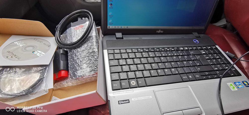 Laptop Fujitsu cu tester Auto pentru toate autoturismele și camioanele
