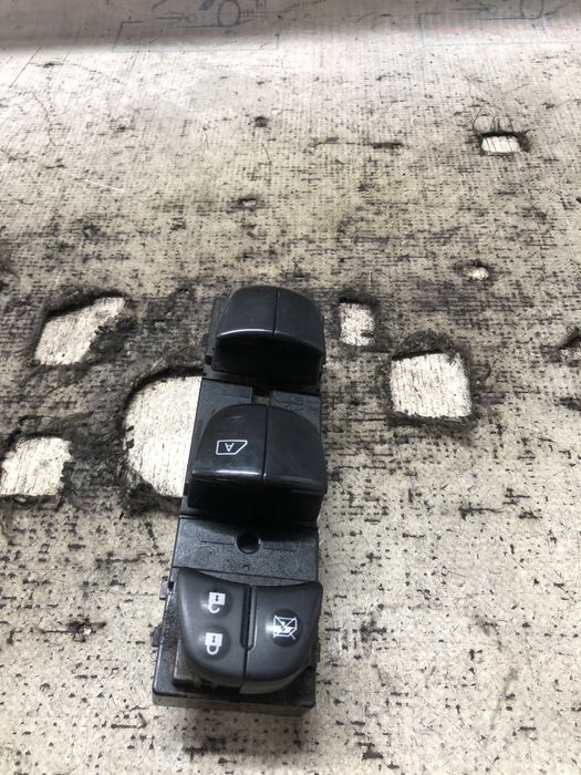 butoane geamuri electrice  nissan qashqai 2015