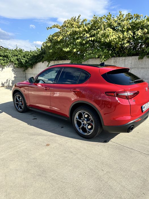 Alfa Romeo Stelvio 2.0 280hp 4x4 sau schimb