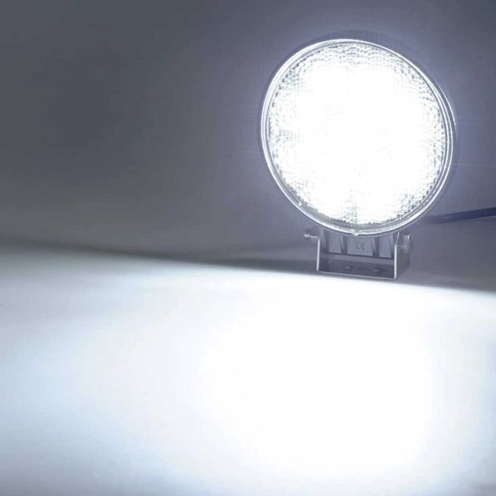 Proiector auto led rotund 27W 10-30V spot