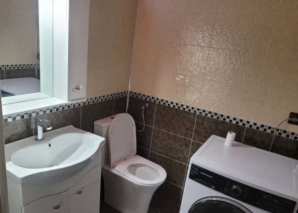 Дава се под наем Едностаен апартамент в Пловдив, Каменица 2 - 40 кв.м за 158.1 € - Снимка #3