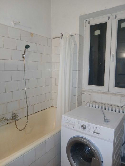 Vand 3 cam 64 mp et 2/3 Bd Cantemir sau schimb cu apartament in Brasov