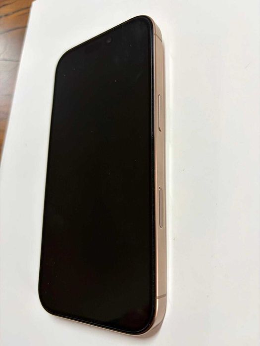 iPhone 16 PRO 256GB като НОВ+ Подаръци