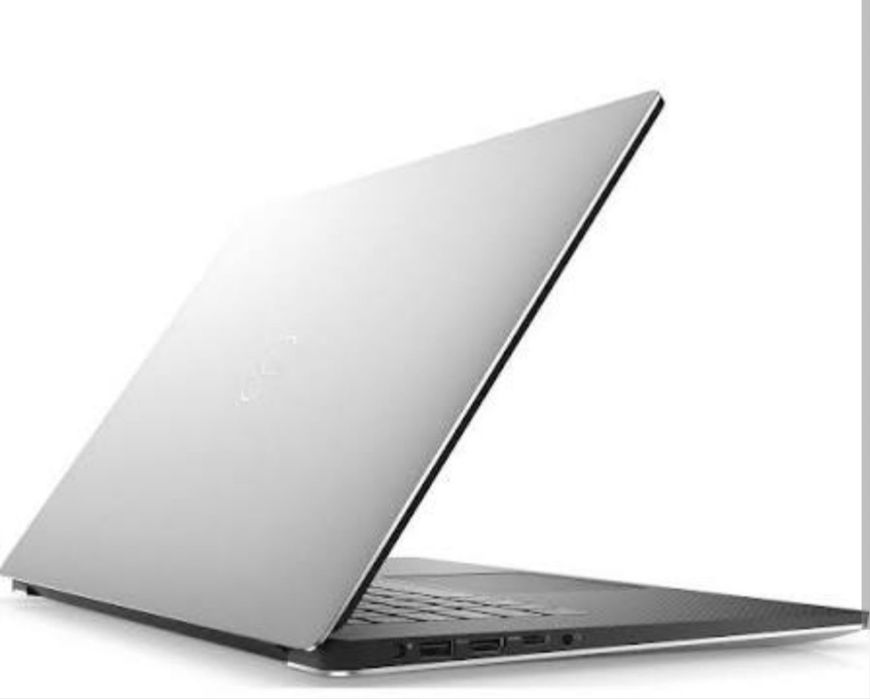 Laptop Nou Dell XPS 15 (9530) i7