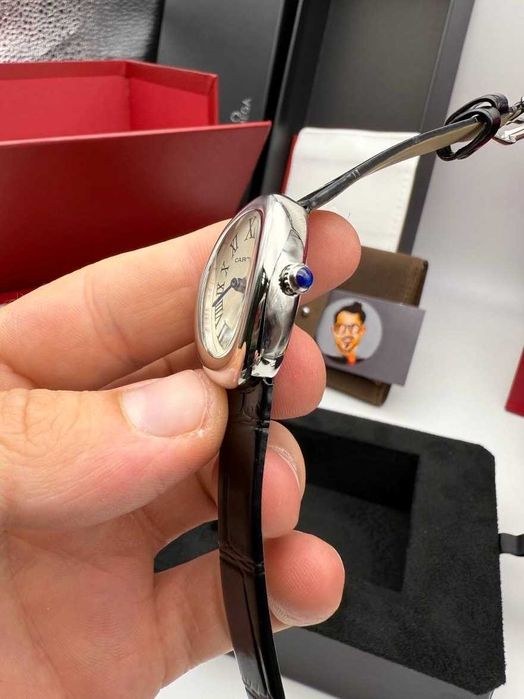 Дамски Часовници cartier baignoire