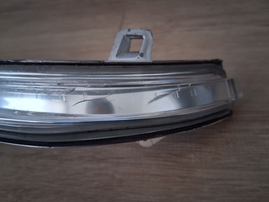 Оригинален мигач за странично огледало BMW F20, F21, F22, F30, F31,