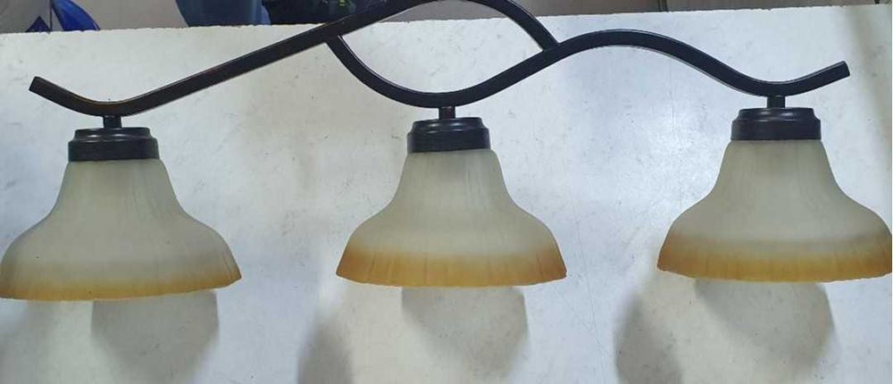 Lustra 3*E27, sticla groasa, calitativa