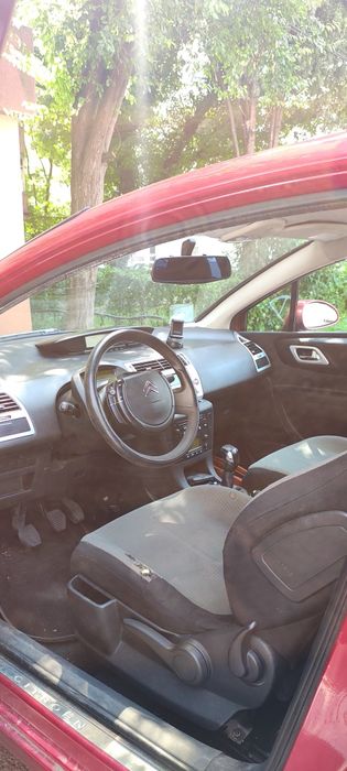 Citroen C4 Coupe 1.6 16V VTR - perfectă pentru oraș sau începători