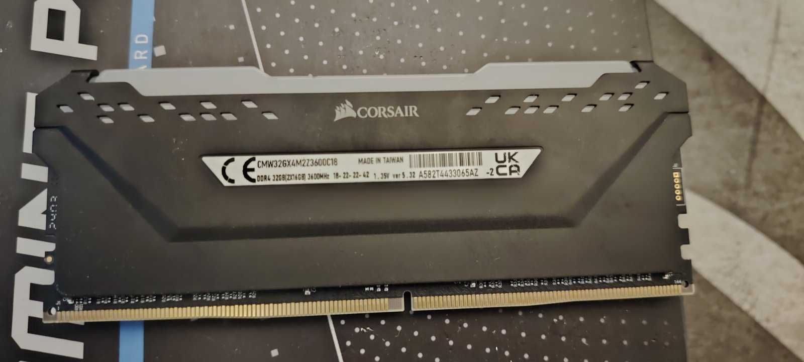 Рам памет Gskill/Corsair Pro RGB 1X16GB  16GB 3600MHZ DDR4