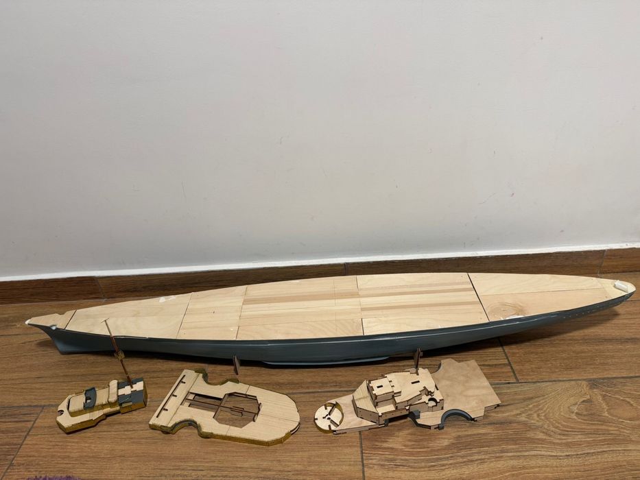 Vand nava / vapor Bismarck (cuirasat)