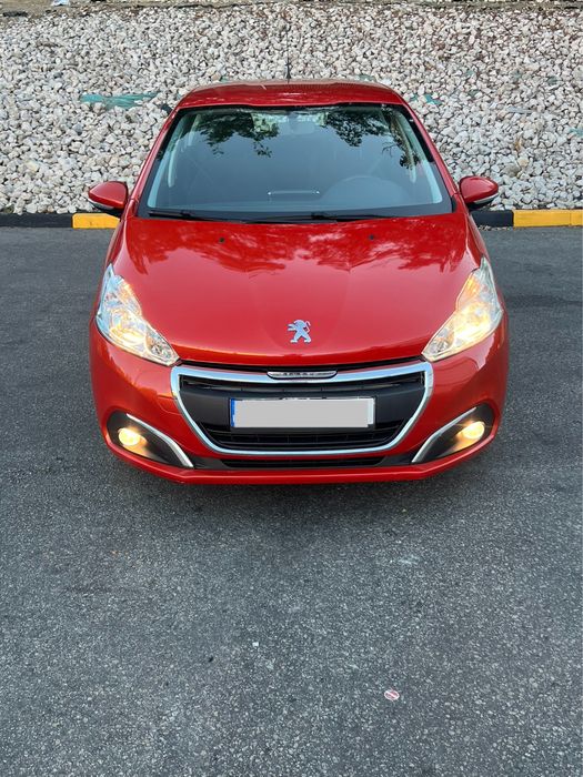 Vand peugot 208 1.6 hdi