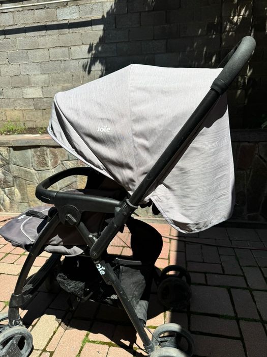 Коляска Joie. В отличном состоянии