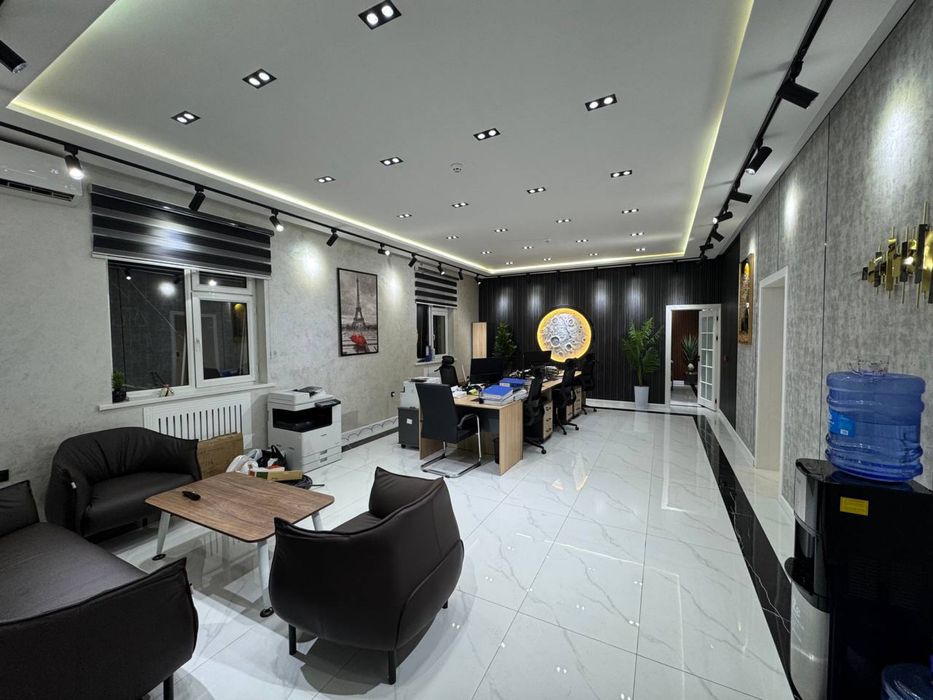 Аренда под офис УЛ. Шота Руставели Аския базар 115м2 евро готовы офис