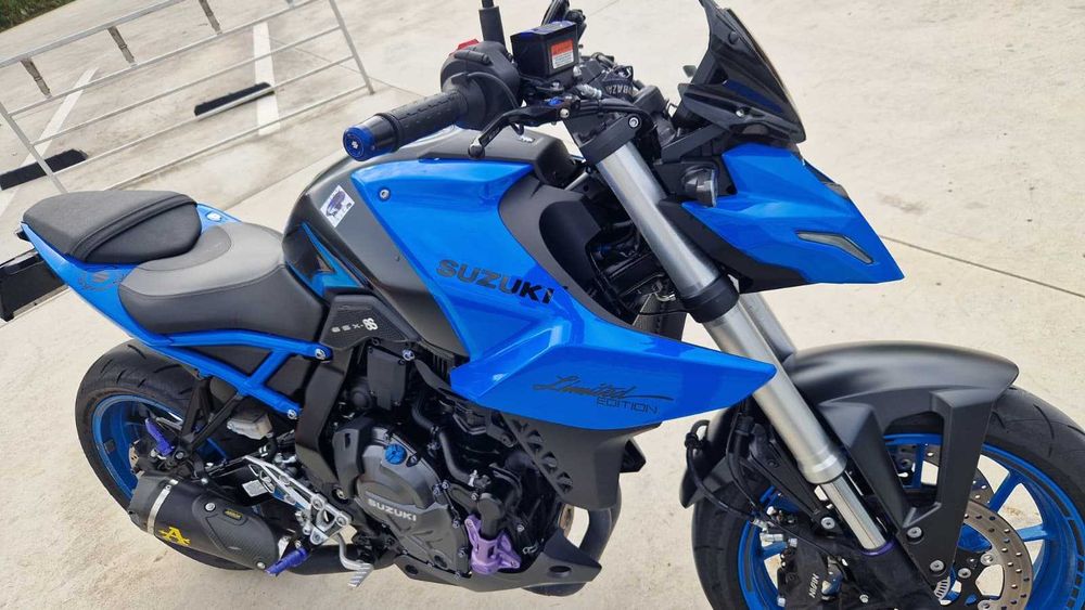 Suzuki GSX - 8S 2023 LE