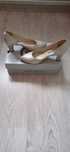 Vand pantofi cu toc nr. 36