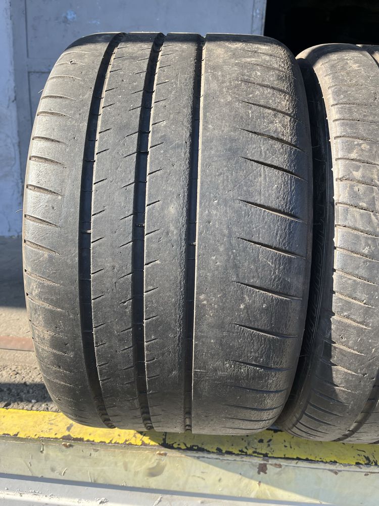 2 бр. гуми полу слик 305/30/20 Michelin DOT 4821 5 mm