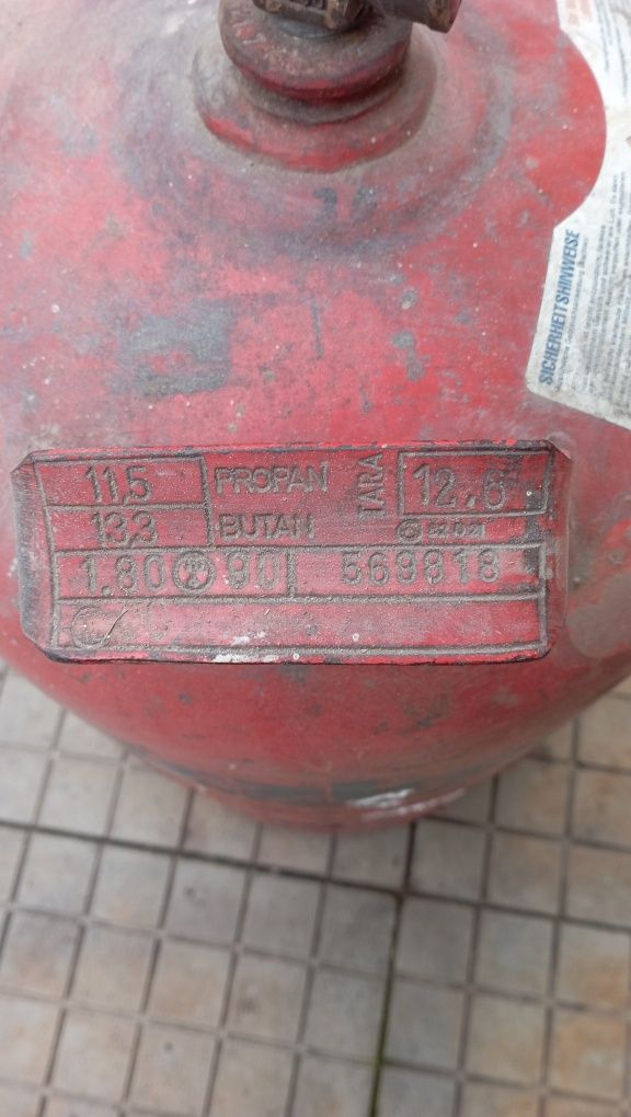 Голяма газова бутилка