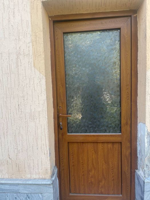 Имзо акфа пласт эшиклар срочно сотилади