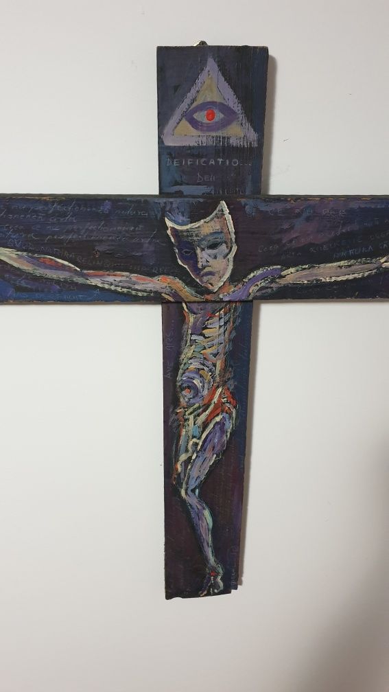 Crucifix  lemn pictat