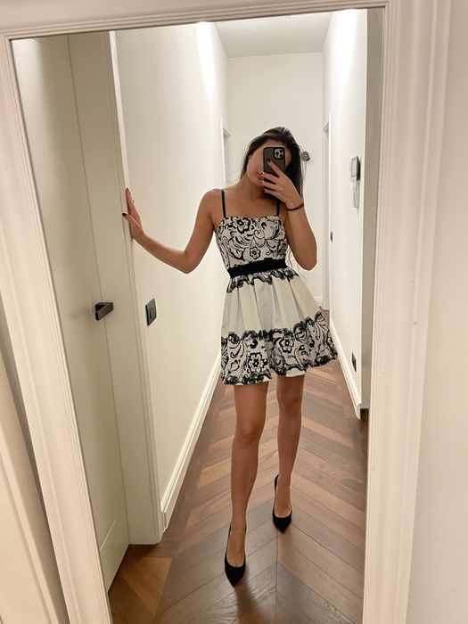 Rochie scurta de eveniment Rinascimento