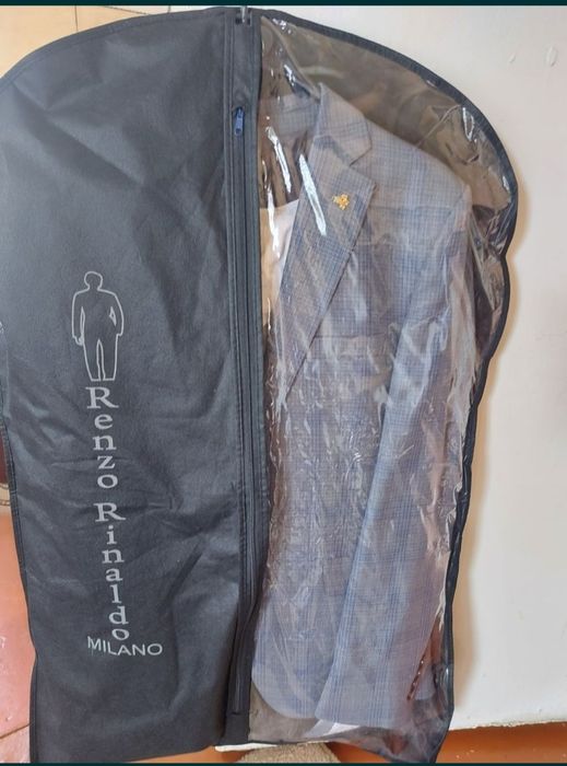 Мужской костюм новый