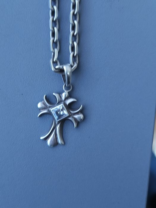 Продавам сребърен синджир 925 ,32гр