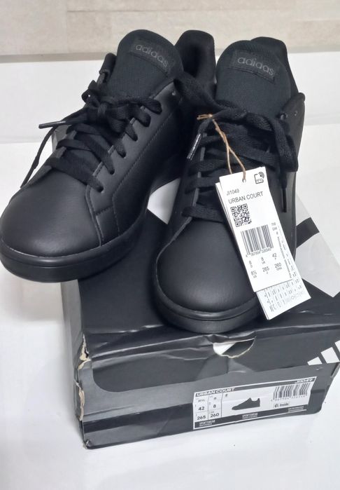 Vând adidași Adidas Noi la Cutie