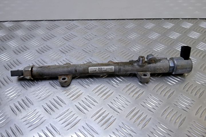 Rampa injectoare complet A6510700495 Mercedes-Benz Sprinter a 2-a gen