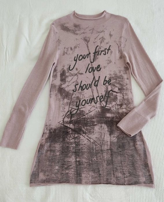 Седем зимни рокли и три други