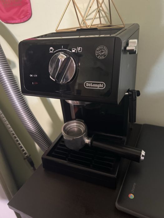 Кафе машина  delongi